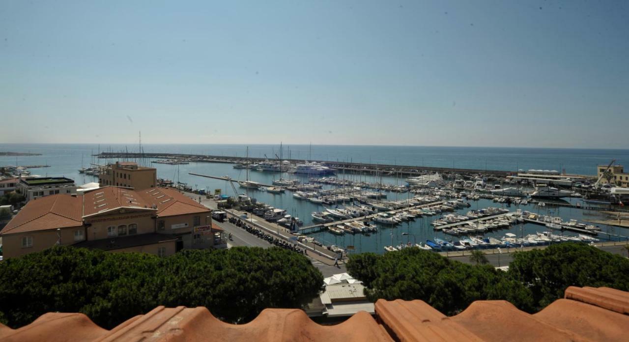Maison Du Port Vieux Daire Sanremo Dış mekan fotoğraf